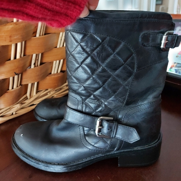 AQUATALIA Sweetness Quilted Moto Boot Size 8 - Picture 2 of 2